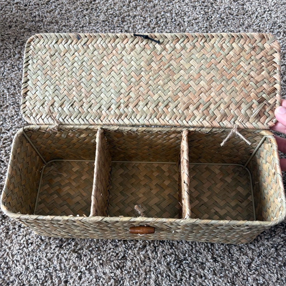 Woven Basket Organizer with Lid